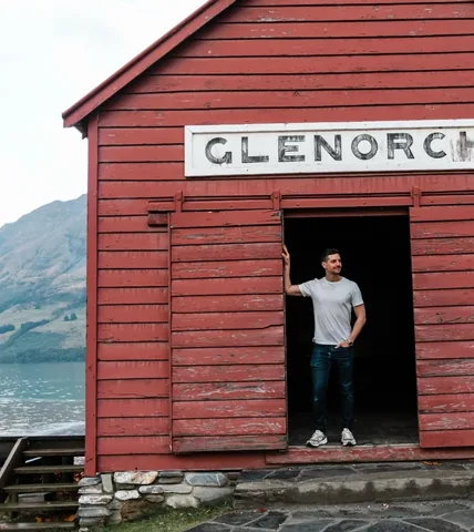 shane_feldman Instagram post about New Zealand retreat
