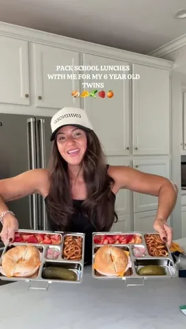 shellykowatch Instagram post about School lunches