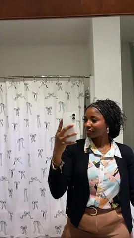 _silvermonique Instagram post about Crochet loc hairstyle