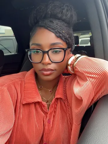 _silvermonique Instagram post about Personal style and self expression
