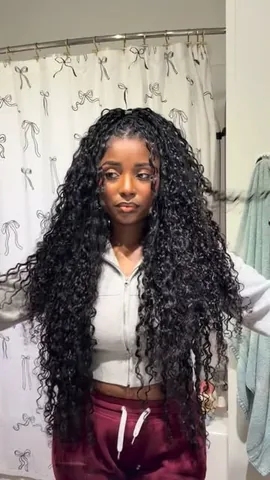 _silvermonique Instagram post about Crochet hair product showcase