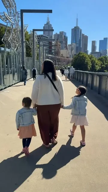simplycantara Instagram post about Melbourne travel itinerary