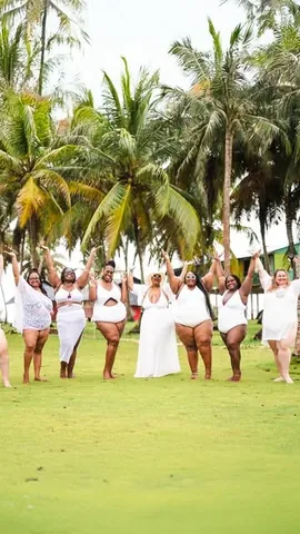 simplycurvee Instagram post about Group travel trip recap