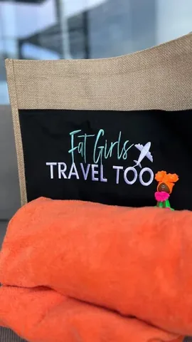simplycurvee Instagram post about Group trip announcement