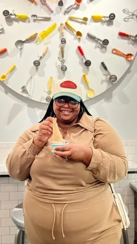 simplycurvee Instagram post about Couple date night
