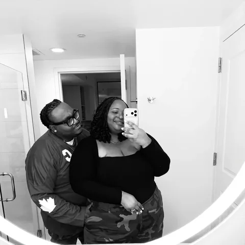 simplycurvee Instagram post about Romantic relationship
