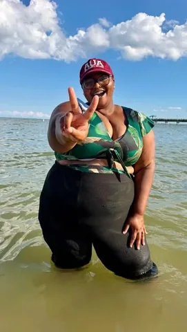 Ashley | Plus Size Travel & Lifestyle Creator | Virginia Instagram post thumbnail