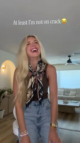 simplyliv.co Instagram post about Humor