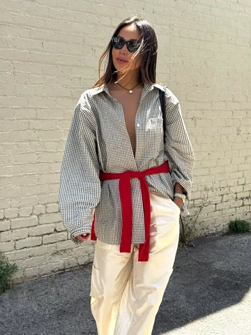 sincerelyjules Instagram post about Versatile fashion