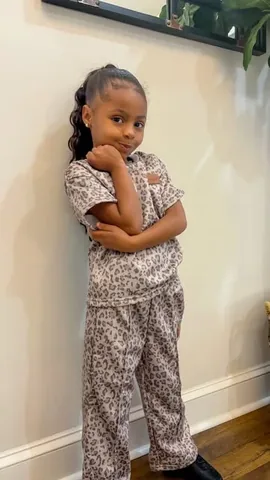 skylersaige Instagram post about Children's fashion