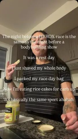 slaysfit Instagram post about Bodybuilding and HYROX comparison
