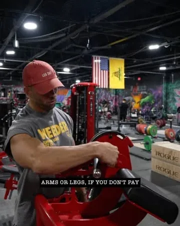 smith.julian Instagram post about Gym equipment and travel