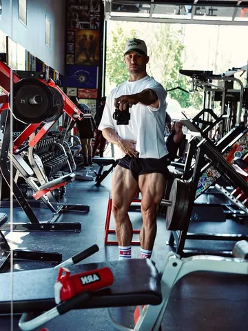 smith.julian Instagram post about Arms workout
