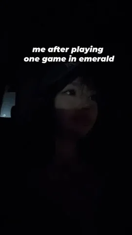 smolmikuu Instagram post about League of Legends ranked play