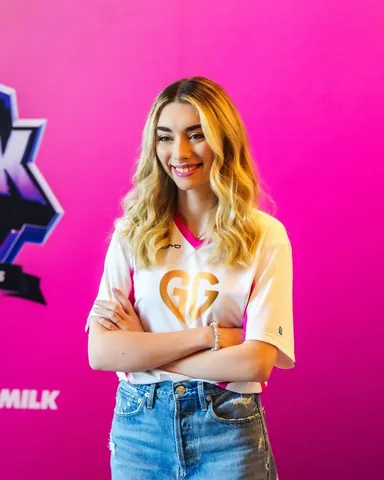 sommerset_ig Instagram post about Women's Fortnite LAN tournament