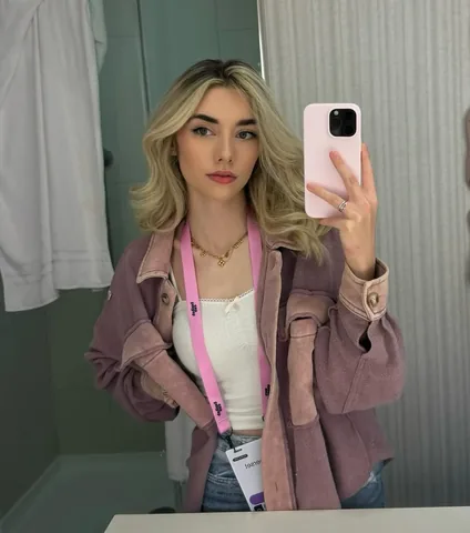 sommerset_ig Instagram post about TwitchCon attendance