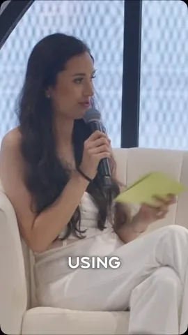 soniabegoniablog Instagram post about Beauty and wellness panel