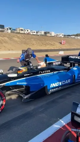 soniabegoniablog Instagram post about IndyCar racing