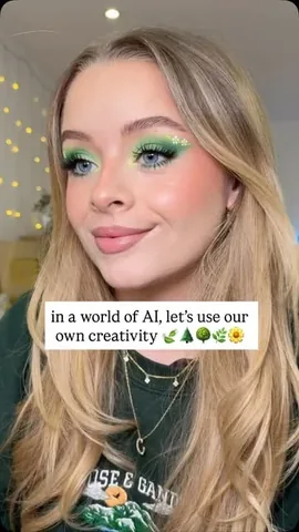soph Instagram post about Creative makeup look