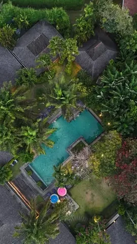 ssjourneystyle Instagram post about Blue Karma Village resort review