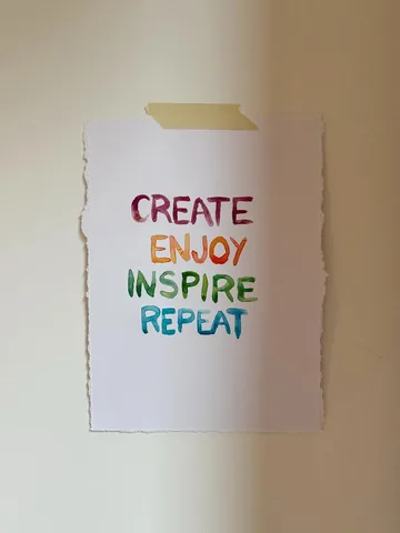 ssssamanthaa Instagram post about Creative encouragement