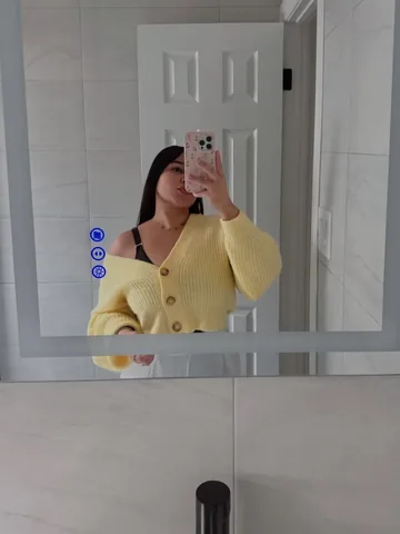 staryari10 Instagram post about Yellow aesthetic