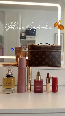 staryari10 Instagram post about Autumn beauty essentials