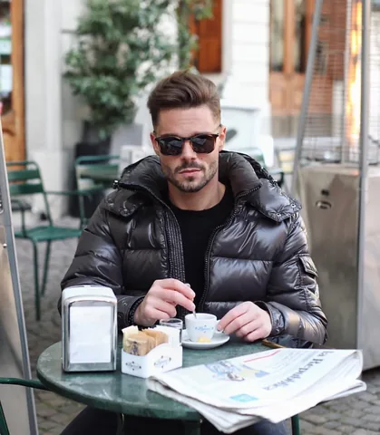 Stefano Tratto Instagram post thumbnail