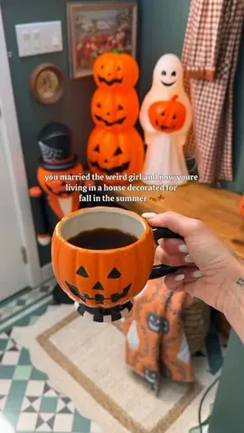 steffy Instagram post about Fall decorating promotion