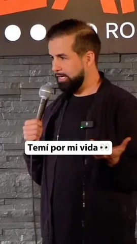 stephandyer Instagram post about Comedia