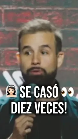 stephandyer Instagram post about Comedia