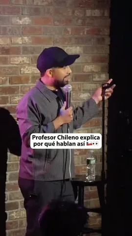 stephandyer Instagram post about Comedia