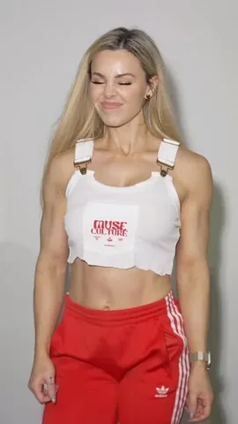stephaniesanzo Instagram post about Shoulders and triceps workout