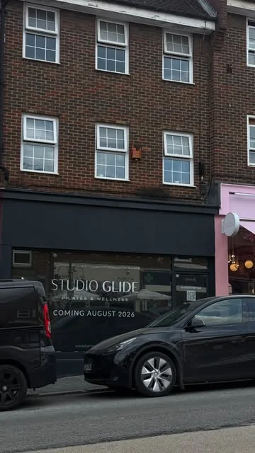 stephelswood Instagram post about Pilates studio memberships