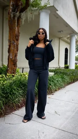 stephtaylorjackson Instagram post about Activewear
