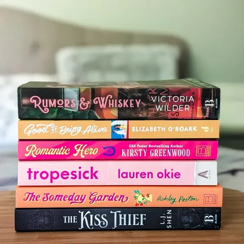 storiesandcoffee Instagram post about Book recommendations