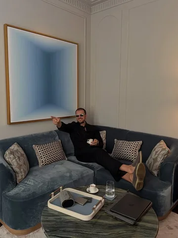 streetandgentle Instagram post about Luxury hospitality