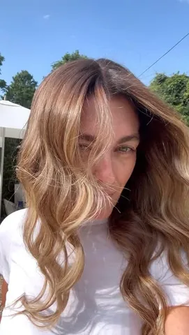 strollerinthecity Instagram post about Haircare and salon services