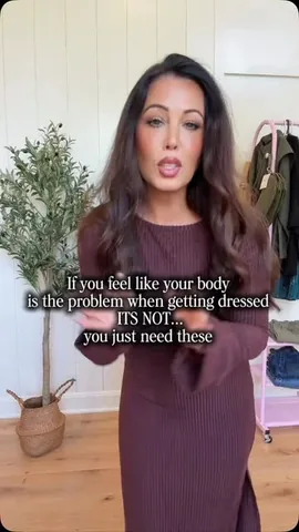 stylebyninarenee Instagram post about Fall fashion