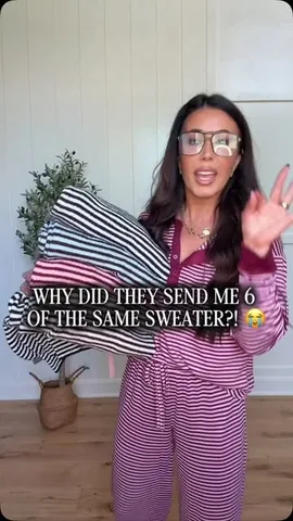 stylebyninarenee Instagram post about Fall sweater
