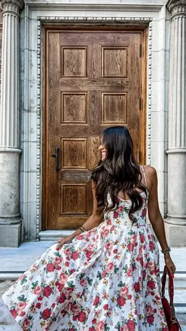 stylethegirl Instagram post about Holiday excitement