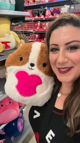 stylingcurves Instagram post about Valentine’s Day gifts