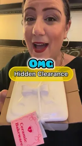 stylingcurves Instagram post about Repurposing home products
