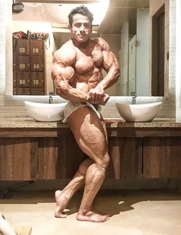 suhaskhamkar Instagram post about Mindset and bodybuilding