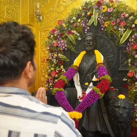 suhaskhamkar Instagram post about Historical commemorative greeting