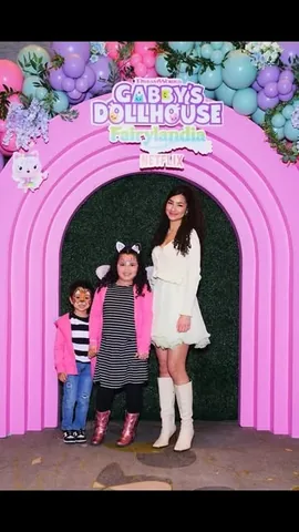suitsheelscurves Instagram post about Children’s entertainment event