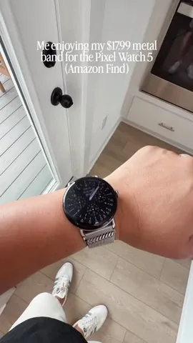 superscientific Instagram post about Google Pixel Watch 5 bands