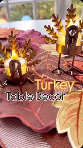 swiftwellness Instagram post about Thanksgiving table decor