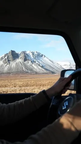swissvoyagers Instagram post about Iceland travel itinerary