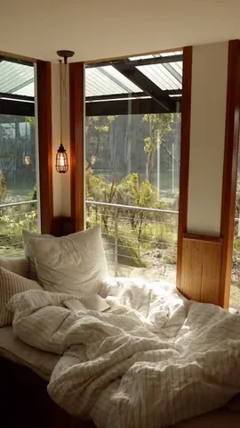 takeus_withyou Instagram post about Slow living